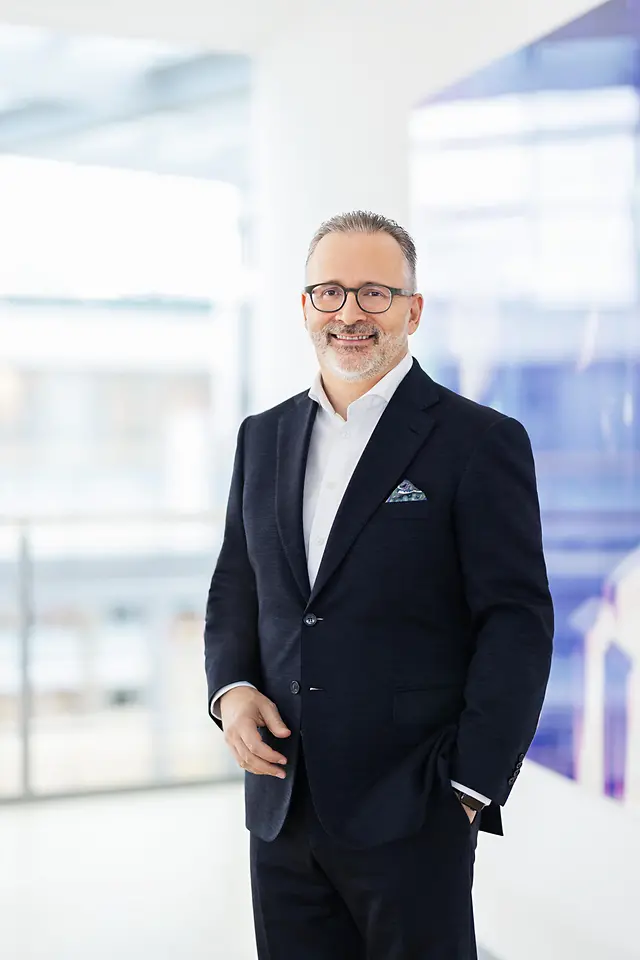 
Carsten Knobel, Generální ředitel (CEO), Henkel